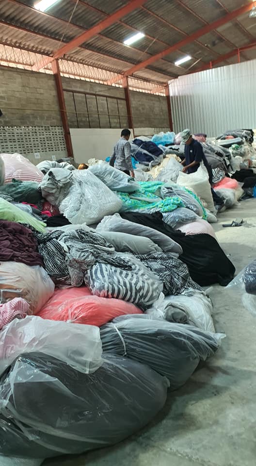 รับซื้อผ้าสต๊อก